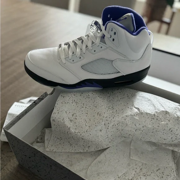 Brand New Air Jordan Retro 5s - Never Worn, Still in box